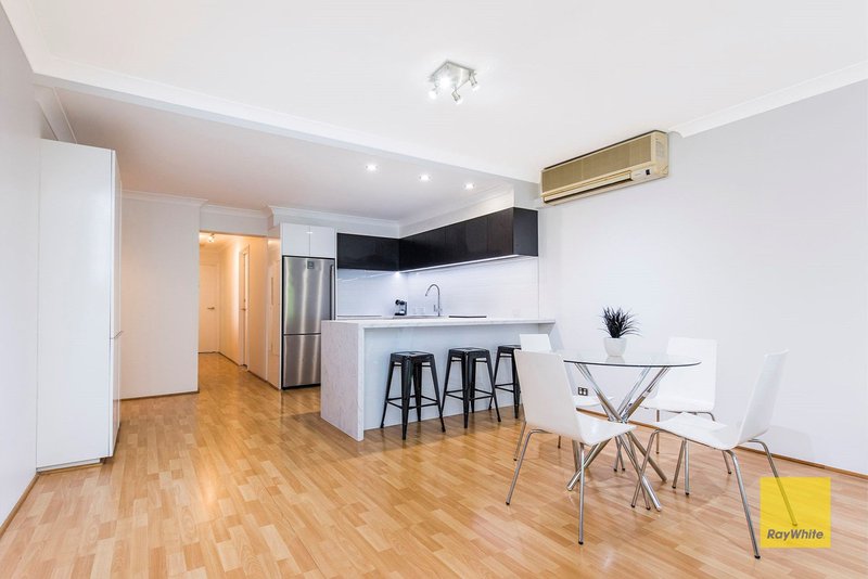 Photo - 24/122 Mounts Bay Road, Perth WA 6000 - Image 9