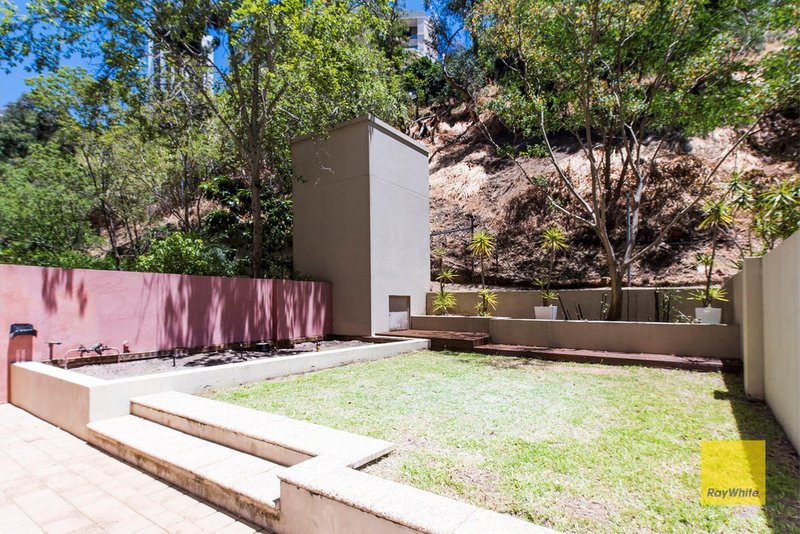 Photo - 24/122 Mounts Bay Road, Perth WA 6000 - Image 14