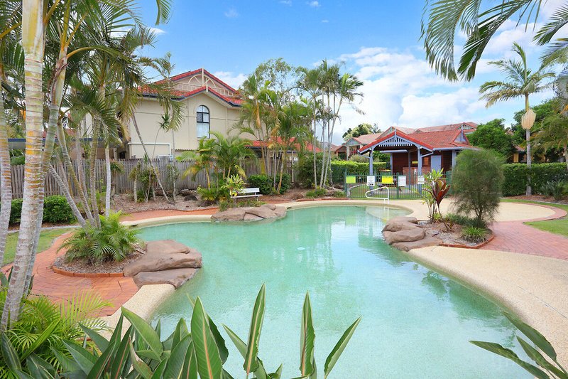 Photo - 24/125 Hansford Road, Coombabah QLD 4216 - Image 13