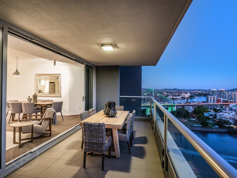 241/30 Macrossan Street, Brisbane City QLD 4000