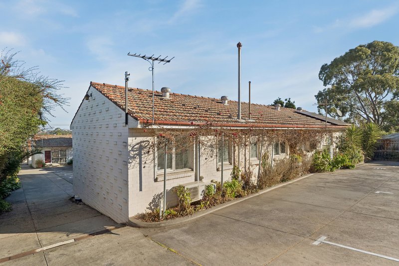 Photo - 24/133 Clarke Street, Northcote VIC 3070 - Image 9