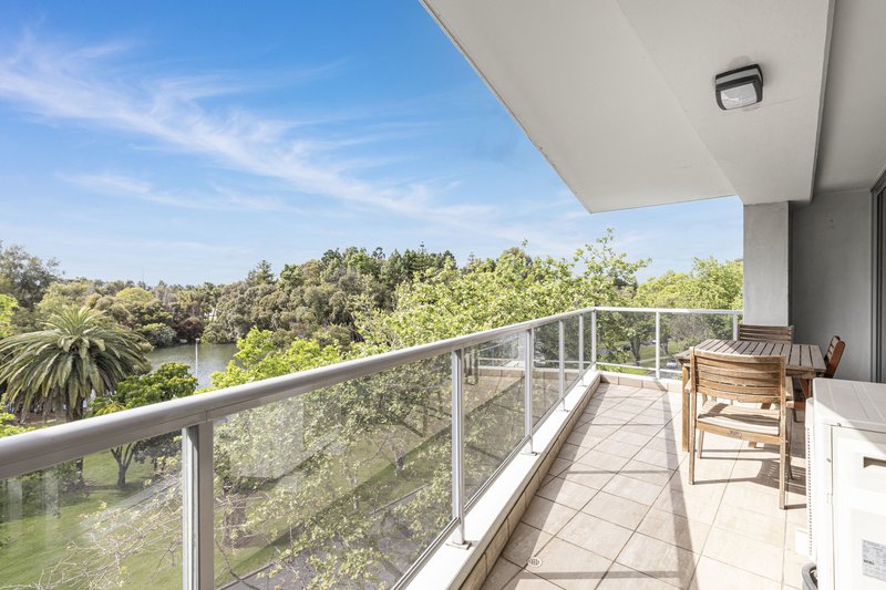 Photo - 24/134 Mounts Bay Road, Perth WA 6000 - Image 19