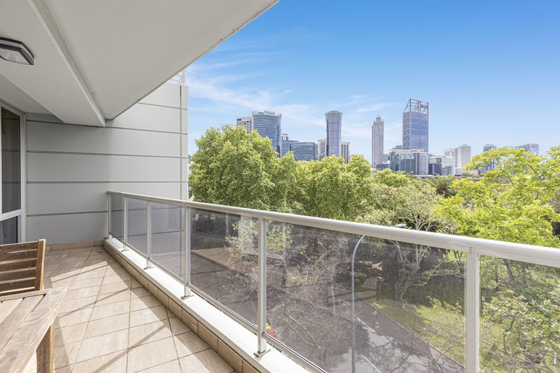 Photo - 24/134 Mounts Bay Road, Perth WA 6000 - Image 22