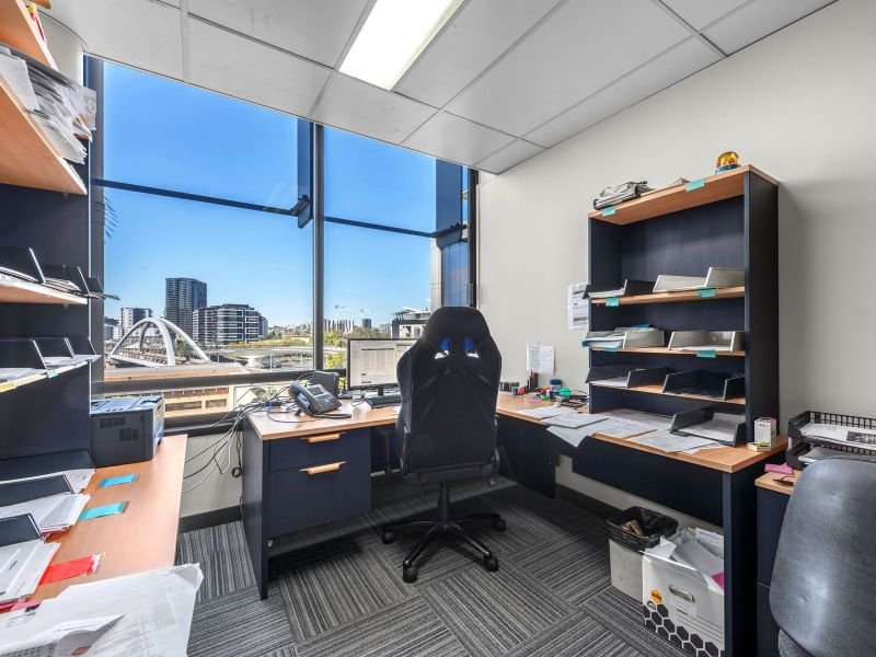 Photo - 2/414 Upper Roma Street, Brisbane QLD 4000 - Image 13