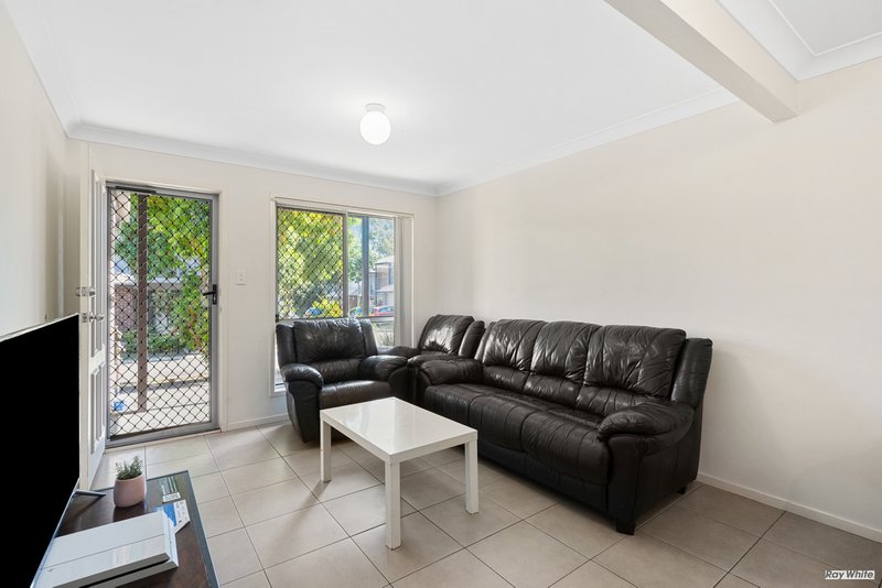 Photo - 24/16 Bluebird Avenue, Ellen Grove QLD 4078 - Image 5