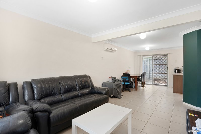 Photo - 24/16 Bluebird Avenue, Ellen Grove QLD 4078 - Image 6