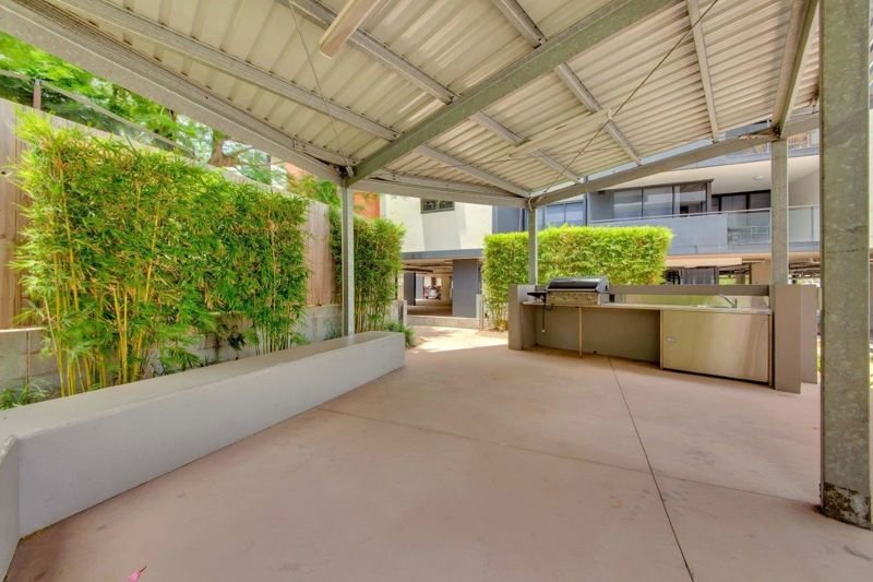 Photo - 241/64 Glenlyon Street, Gladstone Central QLD 4680 - Image 10