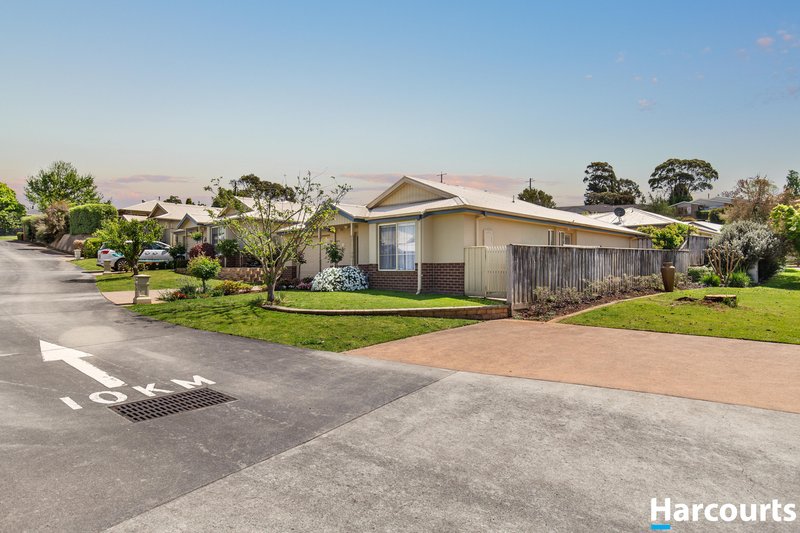 Photo - 24/17 Macdonald Street, Leongatha VIC 3953 - Image 3