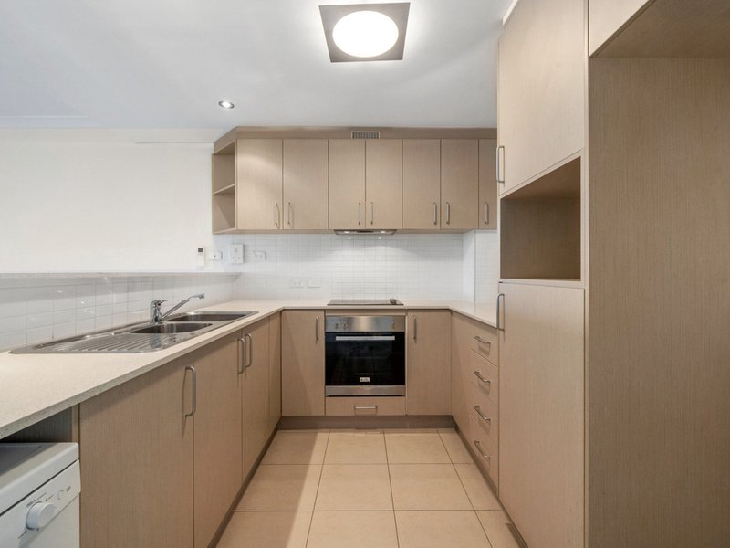 Photo - 24/18 Wellington Street, East Perth WA 6004 - Image 7