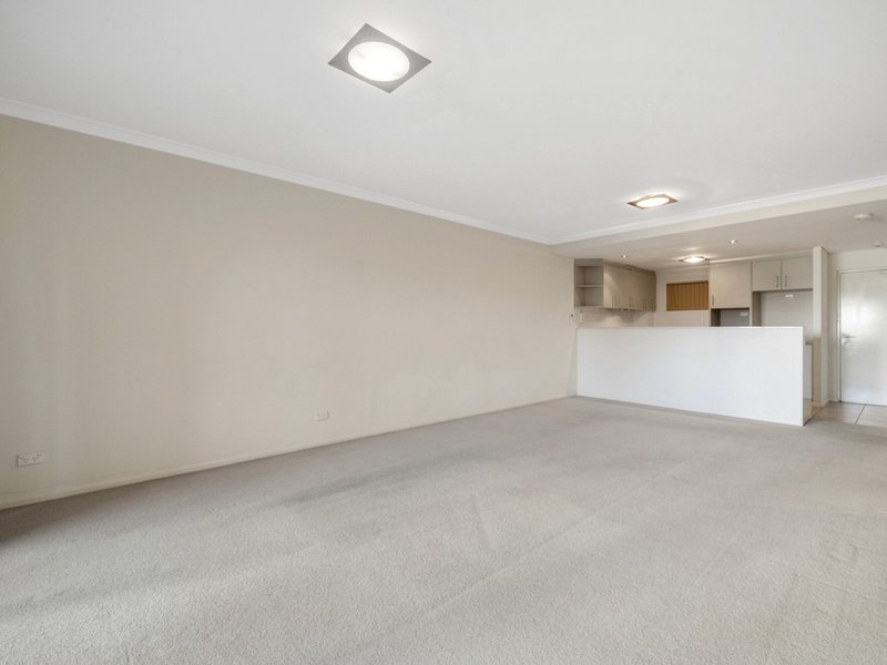 Photo - 24/18 Wellington Street, East Perth WA 6004 - Image 15