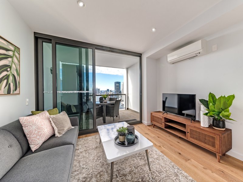 Photo - 2418/380 Murray Street, Perth WA 6000 - Image 2