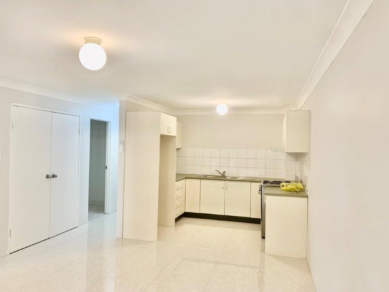 Photo - 24/19-23 Hardy Street, Fairfield NSW 2165 - Image 3