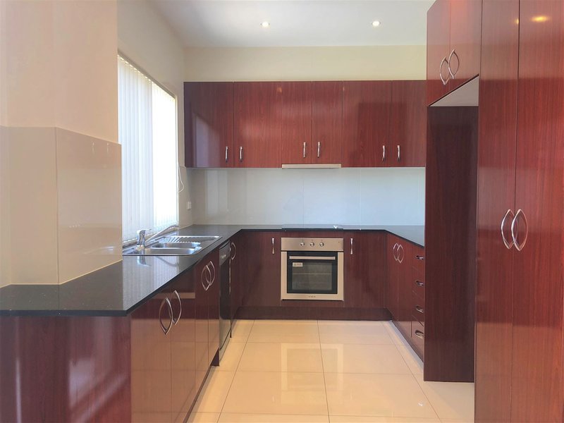 Photo - 24/2-4 Hutton Street, Dandenong VIC 3175 - Image 1