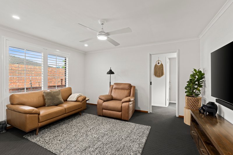 Photo - 2/42-44 Burdoo Drive, Grovedale VIC 3216 - Image 2