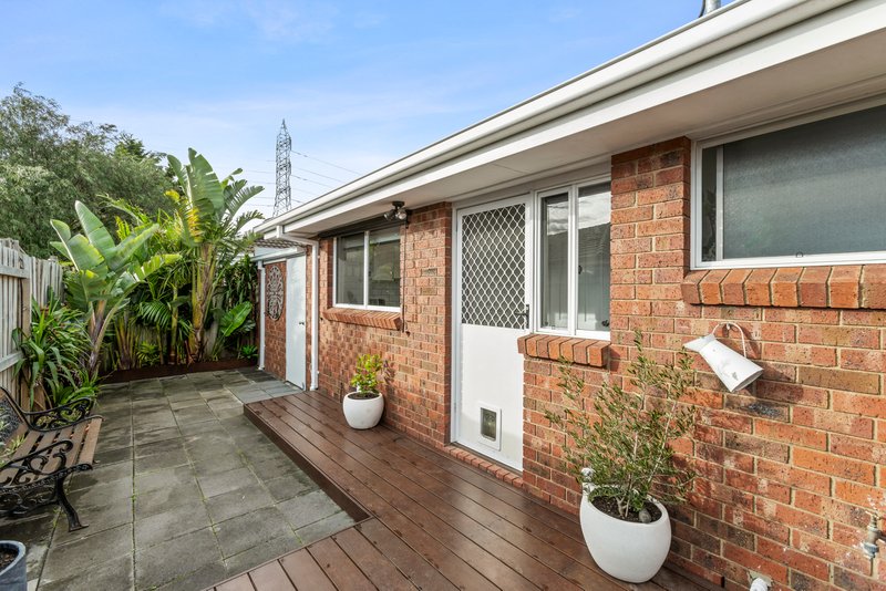 Photo - 2/42-44 Burdoo Drive, Grovedale VIC 3216 - Image 13