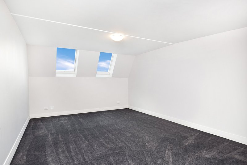 Photo - 2/42-44 Crown Street, St Peters NSW 2044 - Image 4