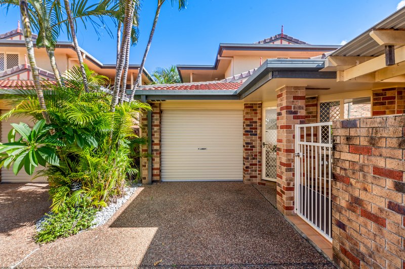 Photo - 2/42 Alfred Street, Mermaid Beach QLD 4218 - Image 11