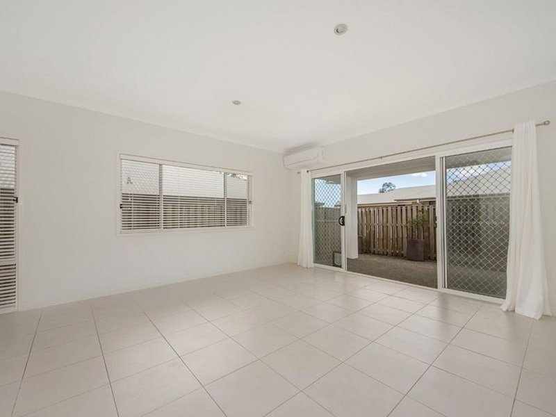 Photo - 2/42 Barden Ridge Road, Reedy Creek QLD 4227 - Image 5