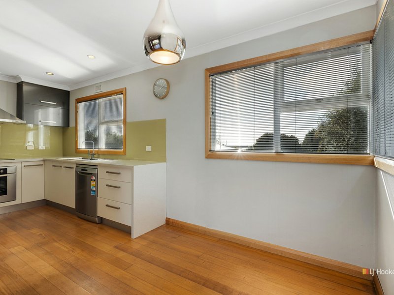 Photo - 242 Best Street, Devonport TAS 7310 - Image 3