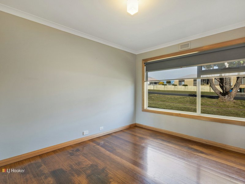 Photo - 242 Best Street, Devonport TAS 7310 - Image 7