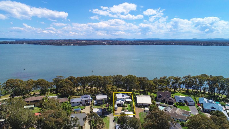 242 Buff Point Avenue, Buff Point NSW 2262