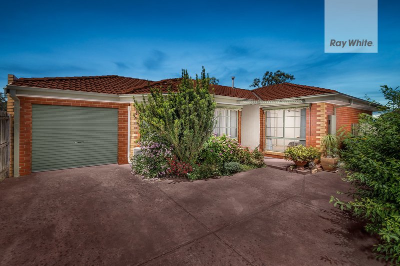 2/42 Carbon Crescent, Mill Park VIC 3082