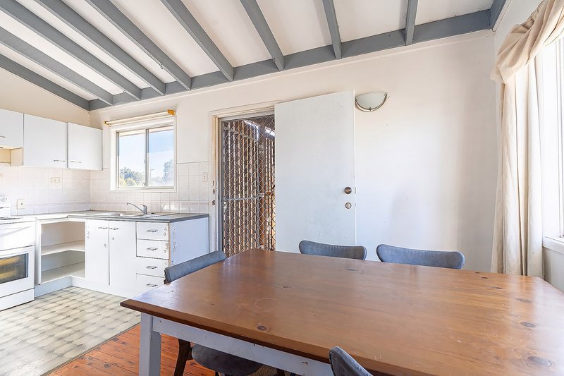 Photo - 242 Francis Road, Lawnton QLD 4501 - Image 9