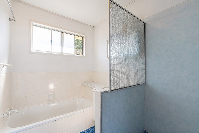Photo - 242 Francis Road, Lawnton QLD 4501 - Image 13