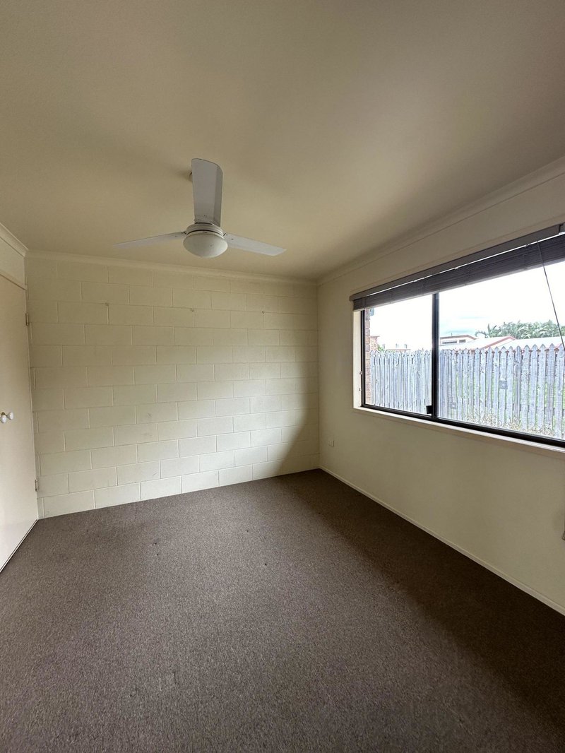 Photo - 2/42 George Street, Bundaberg South QLD 4670 - Image 3