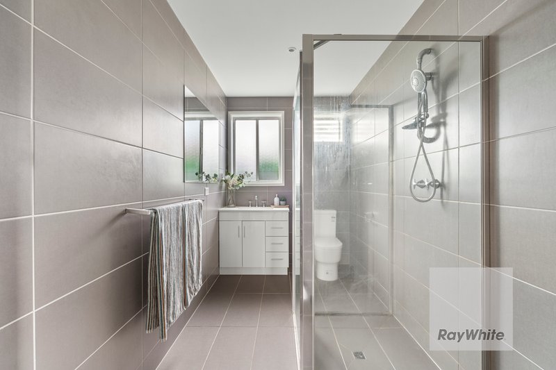 Photo - 2/42 Harbury Street, Reservoir VIC 3073 - Image 8