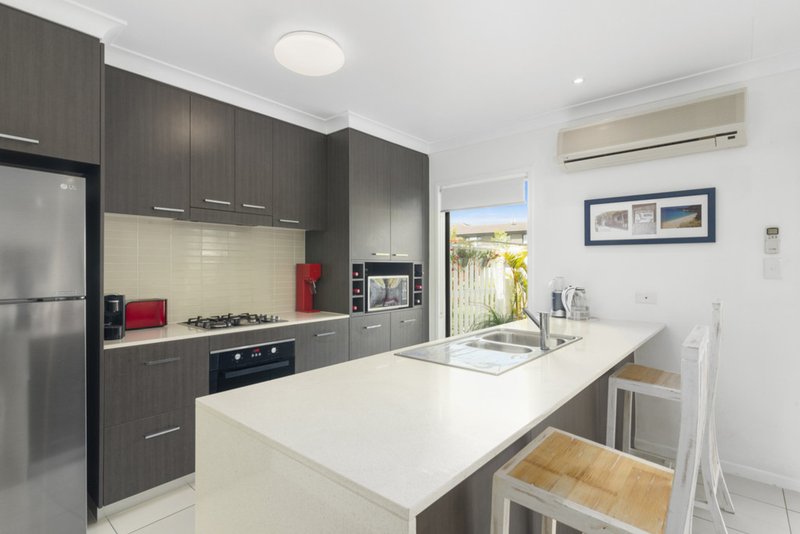 Photo - 24/2 Inland Drive, Tugun QLD 4224 - Image 2