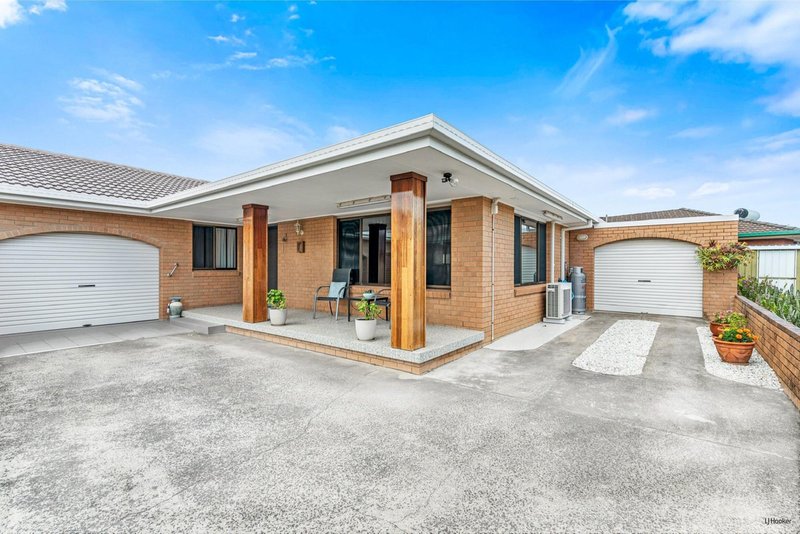 Photo - 2/42 Keith Compton Drive, Tweed Heads NSW 2485 - Image 2