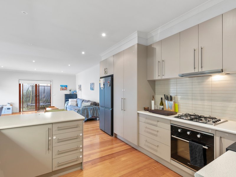 Photo - 2/42 Milne Street, Crib Point VIC 3919 - Image 2
