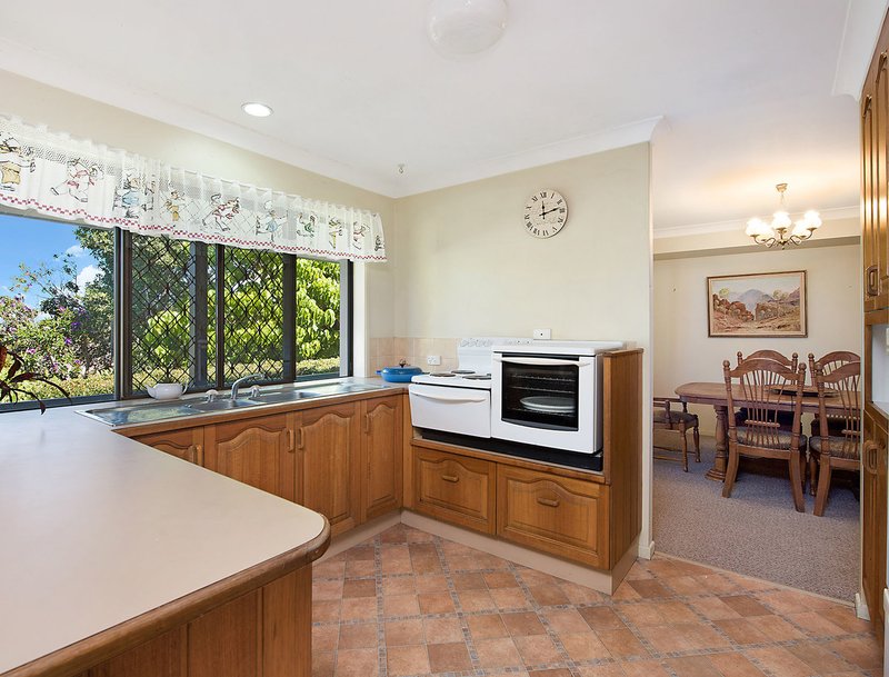 Photo - 242 Mooloolaba Road, Buderim QLD 4556 - Image 4