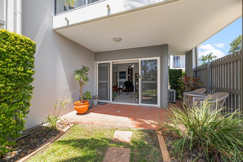 Photo - 2/42 Oyster Point Esplanade, Scarborough QLD 4020 - Image 5