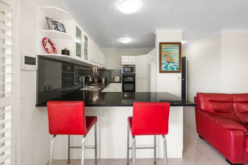 Photo - 2/42 Oyster Point Esplanade, Scarborough QLD 4020 - Image 13