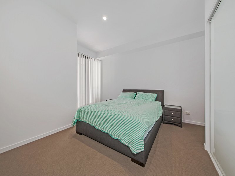 Photo - 2/42 Sanders Street, Upper Mount Gravatt QLD 4122 - Image 5