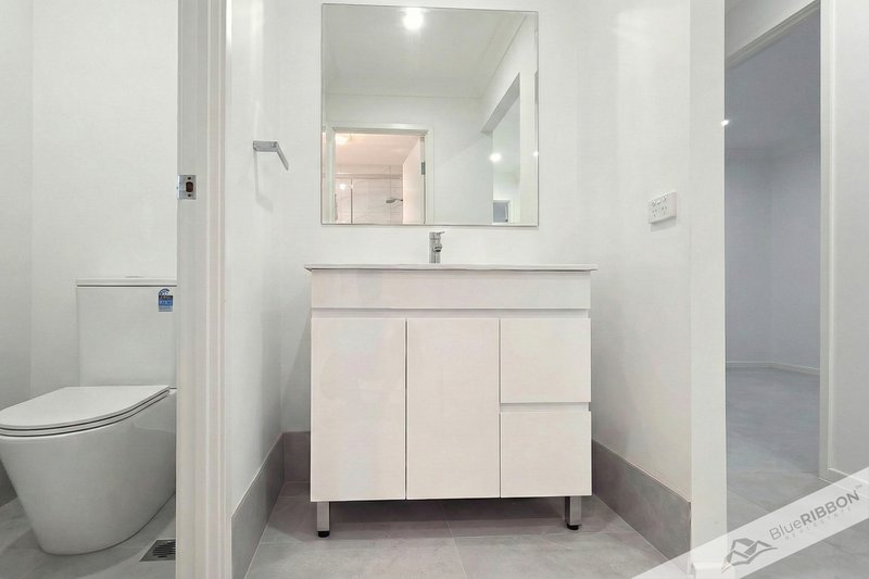 Photo - 242 Seven Hills Road, Baulkham Hills NSW 2153 - Image 16