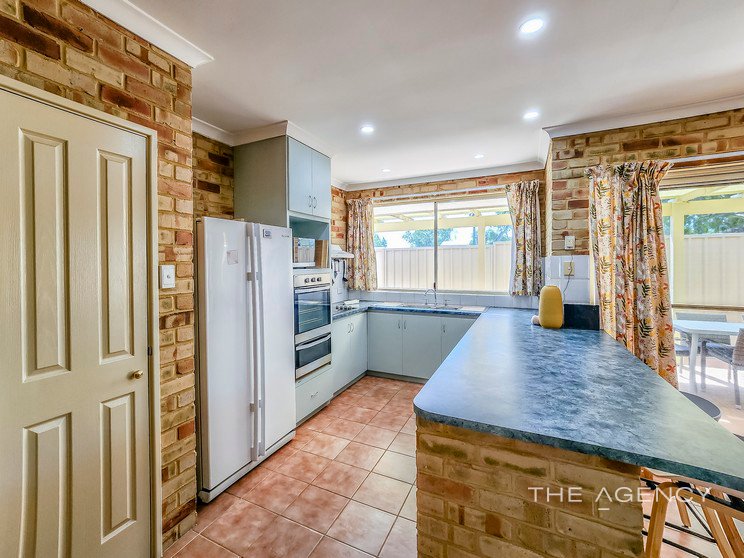 Photo - 2/42 Smith Street, Kalbarri WA 6536 - Image 4