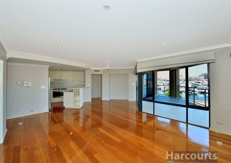 Photo - 2/42 Spinnaker Quays , Mandurah WA 6210 - Image 5