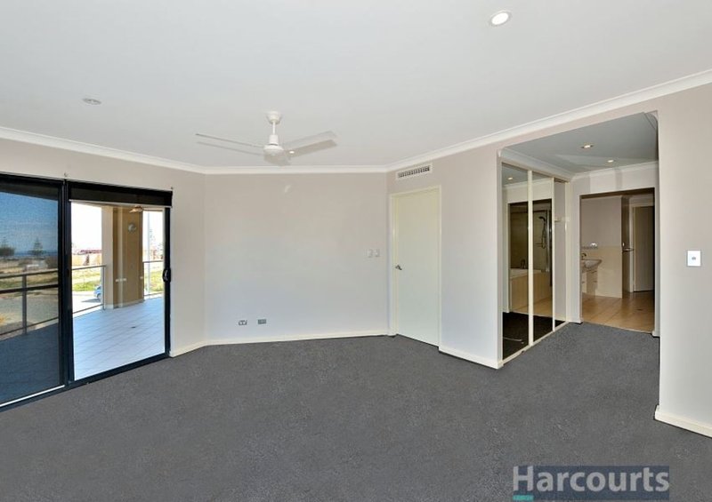 Photo - 2/42 Spinnaker Quays , Mandurah WA 6210 - Image 11