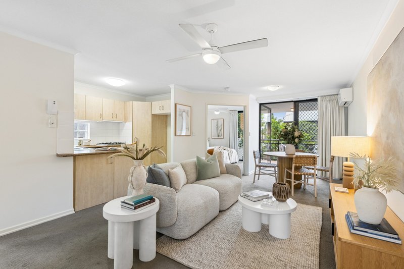 Photo - 24/2 St Pauls Terrace, Spring Hill QLD 4000 - Image 5