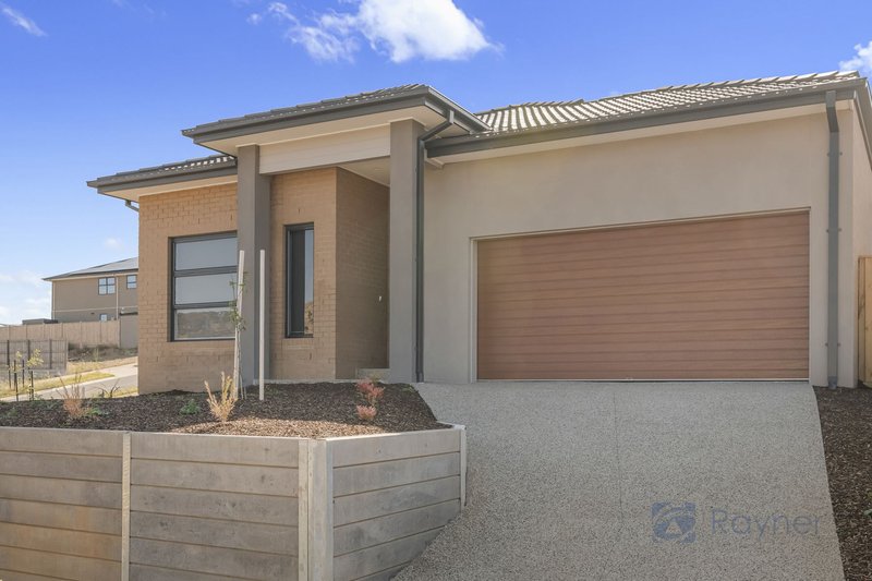 242 Stonehill Drive, Maddingley VIC 3340