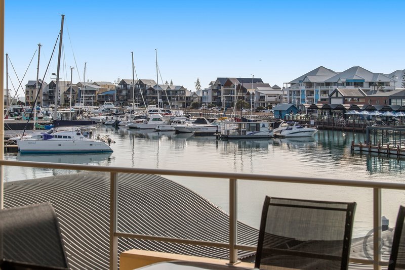 Photo - 24/2 The Palladio , Mandurah WA 6210 - Image 16