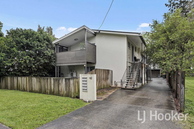 Photo - 2/42 William Parade, Fairfield QLD 4103 - Image 11