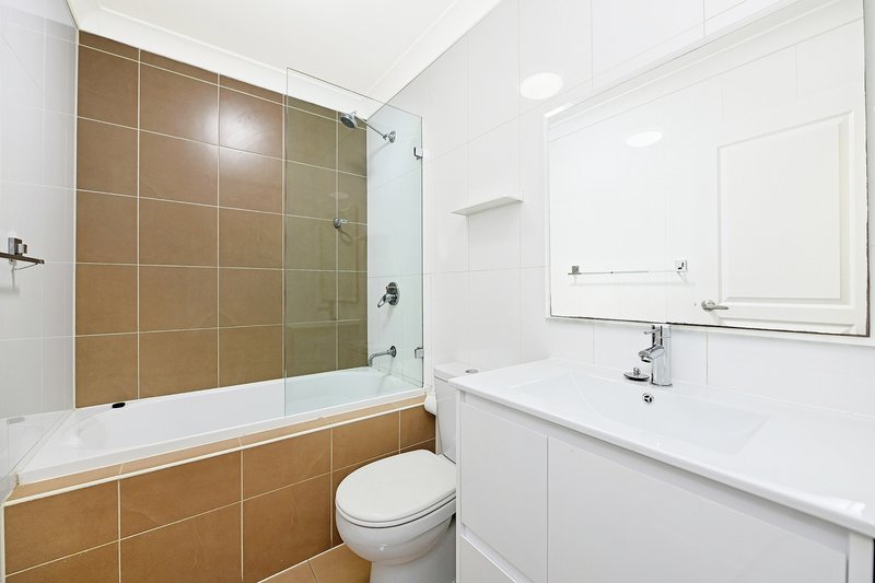 Photo - 24/20-26 Marlborough Road, Homebush West NSW 2140 - Image 4