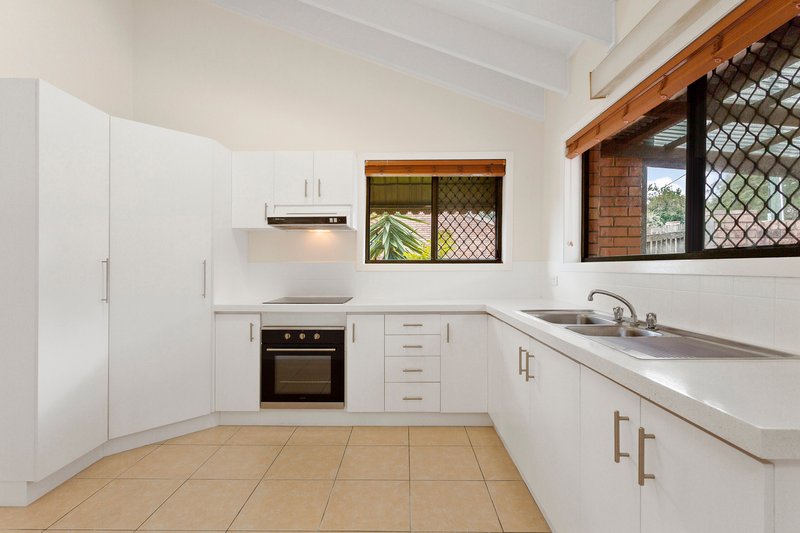 Photo - 24/22 Jane Street, Arana Hills QLD 4054 - Image 2