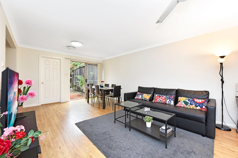 2/422 Windsor Road, Baulkham Hills NSW 2153