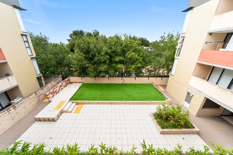 Photo - 24/23-25 Blackwood Road, Logan Central QLD 4114 - Image 8