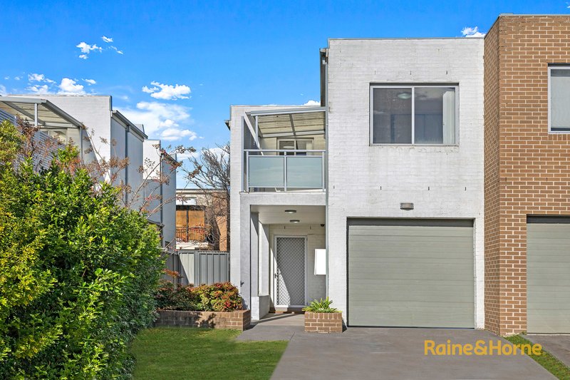 24/25 Leslie  St , Roselands NSW 2196